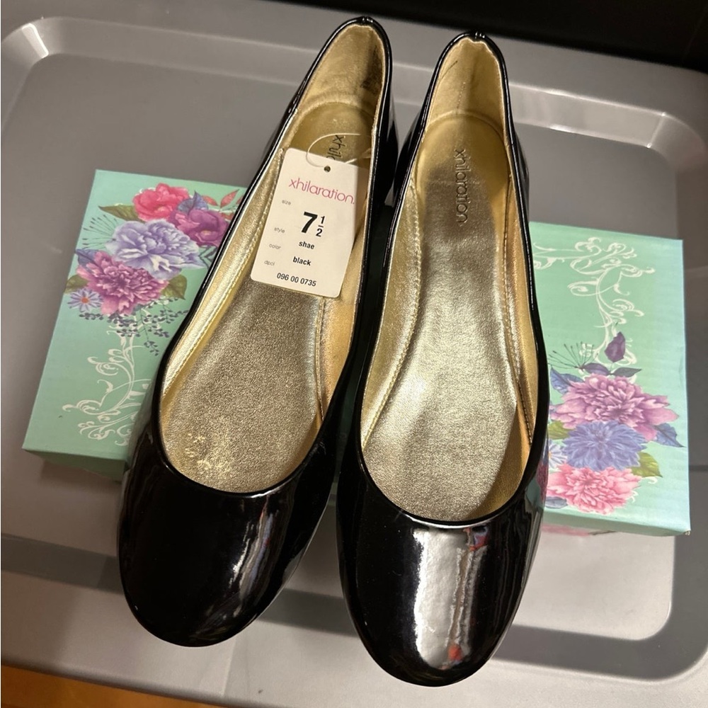 Womens ballet flats